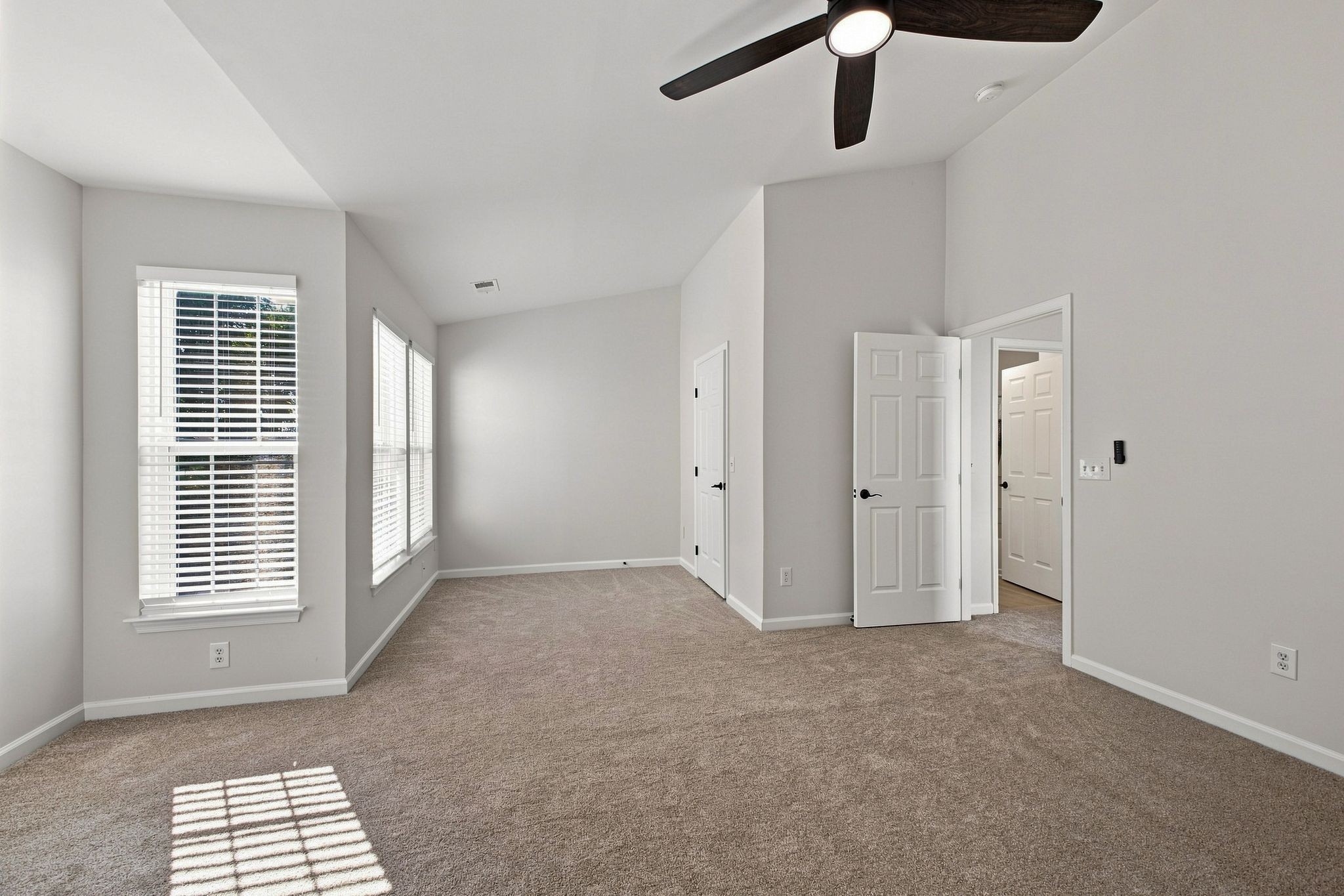 608 Huffine Manor Cir Property Photo 30