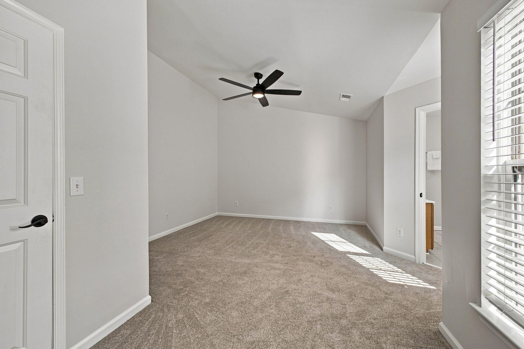 608 Huffine Manor Cir Property Photo 31