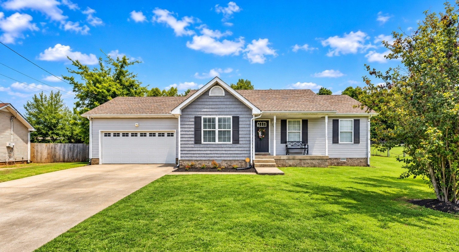 261 Golden Pond Ave Property Photo 1