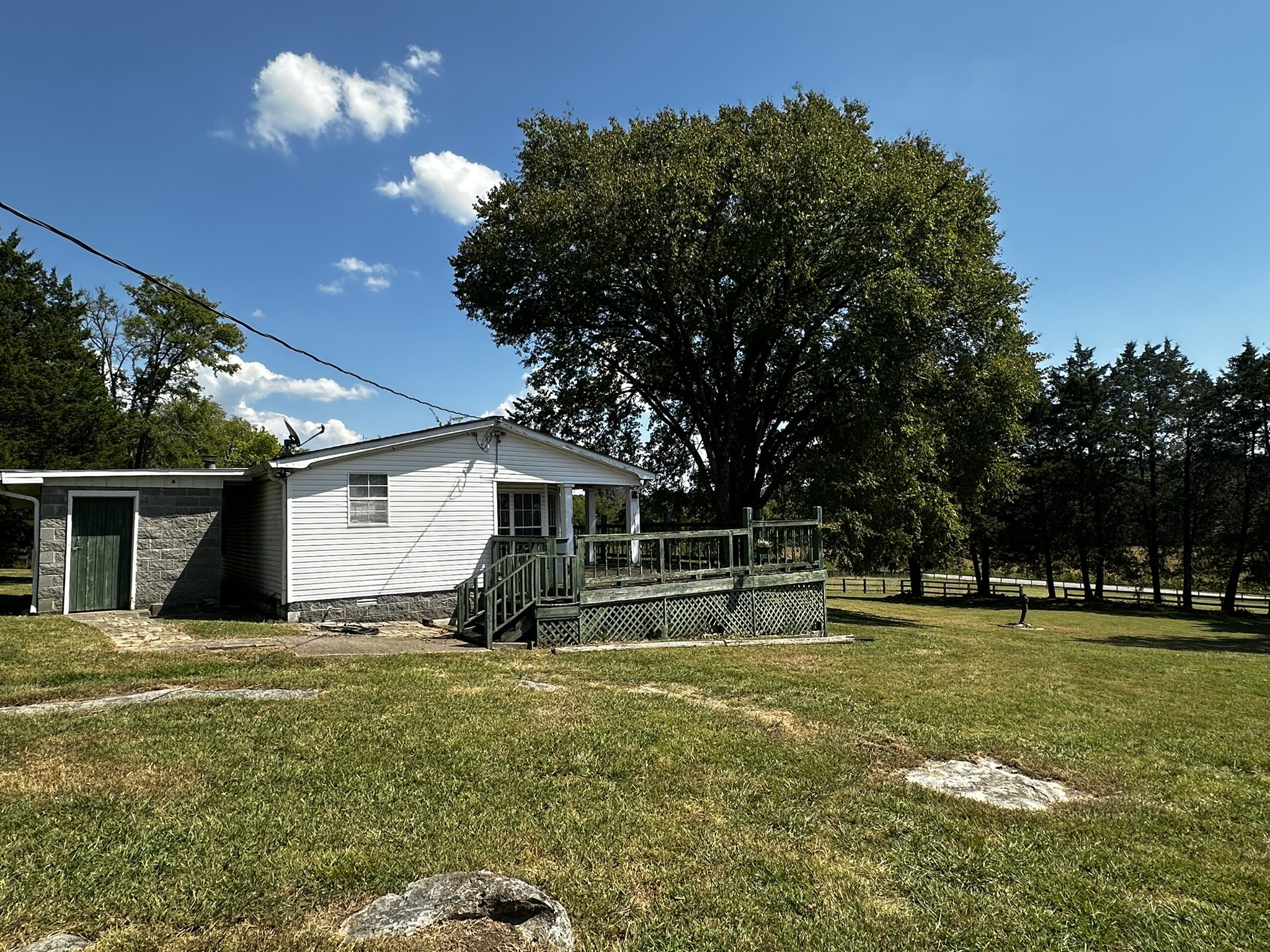 591 Jug Creek Rd Property Photo 11