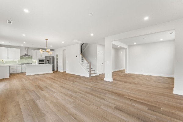 2 Silva Loop Property Photo 6