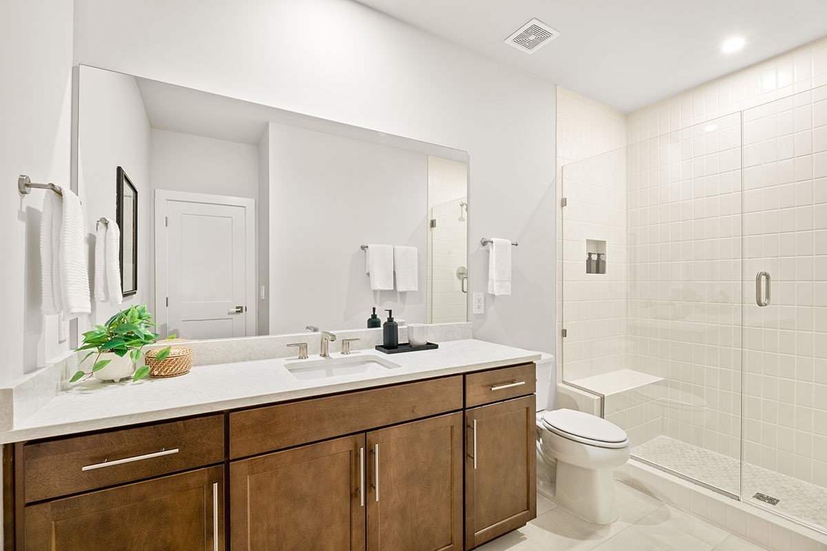 464 Tomlinson Pointe Dr Property Photo 16