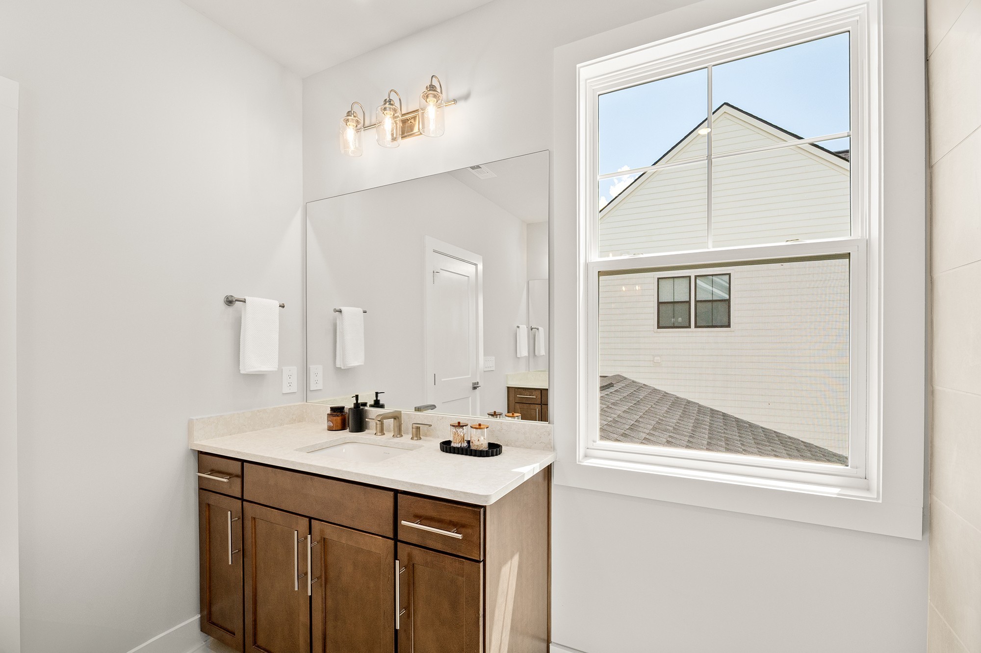 464 Tomlinson Pointe Dr Property Photo 27