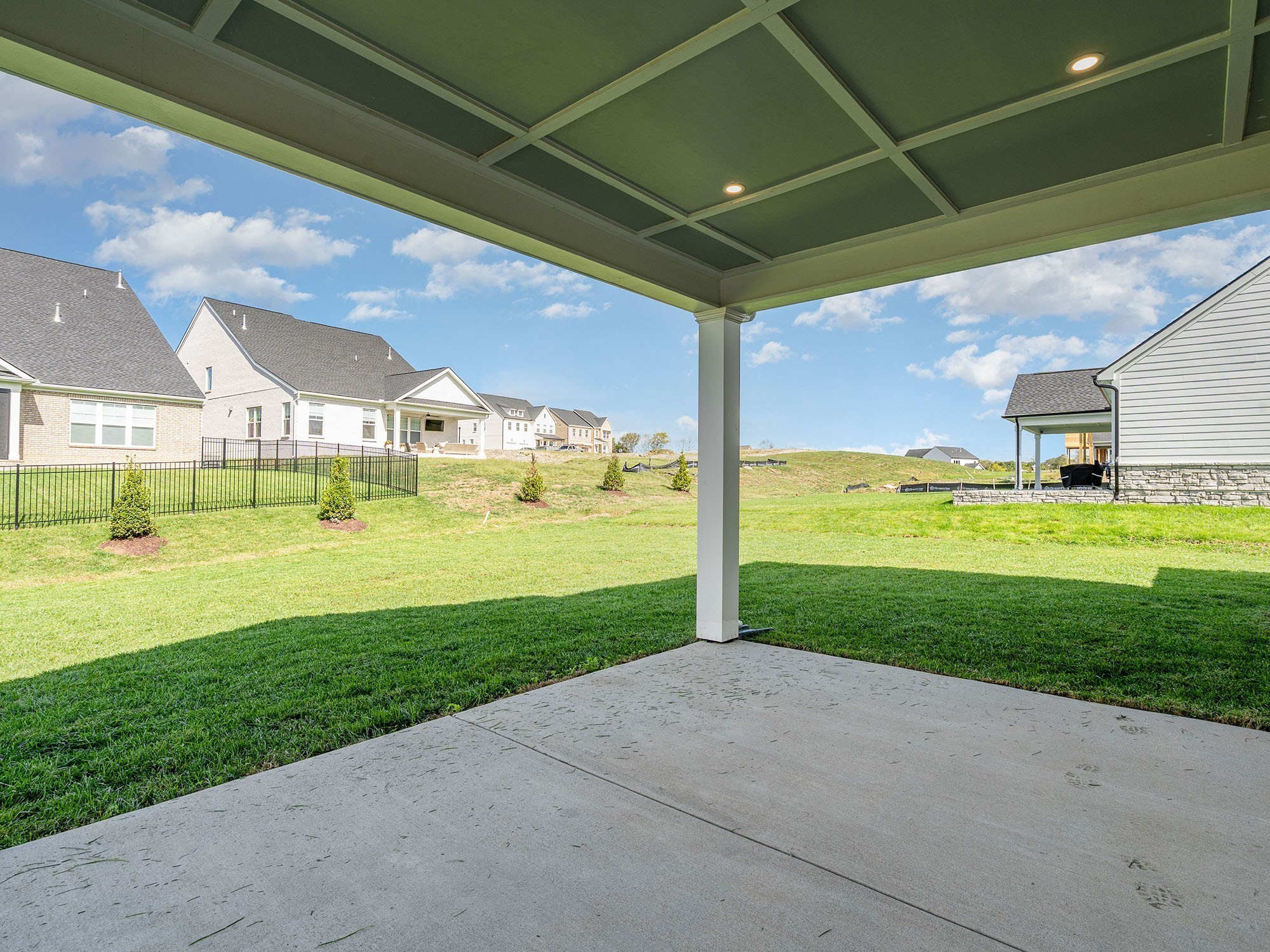 464 Tomlinson Pointe Dr Property Photo 28