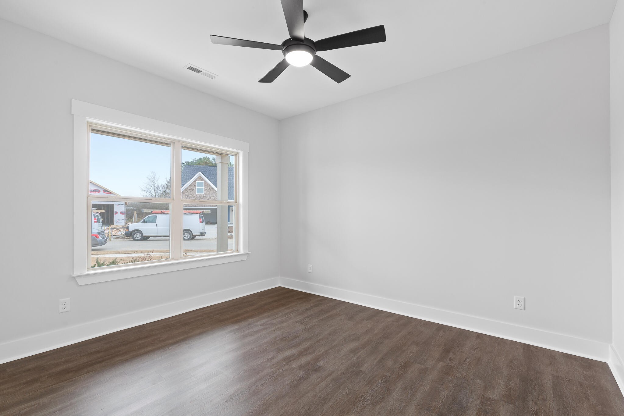 1043 Gibson Meadow Drive Property Photo 9