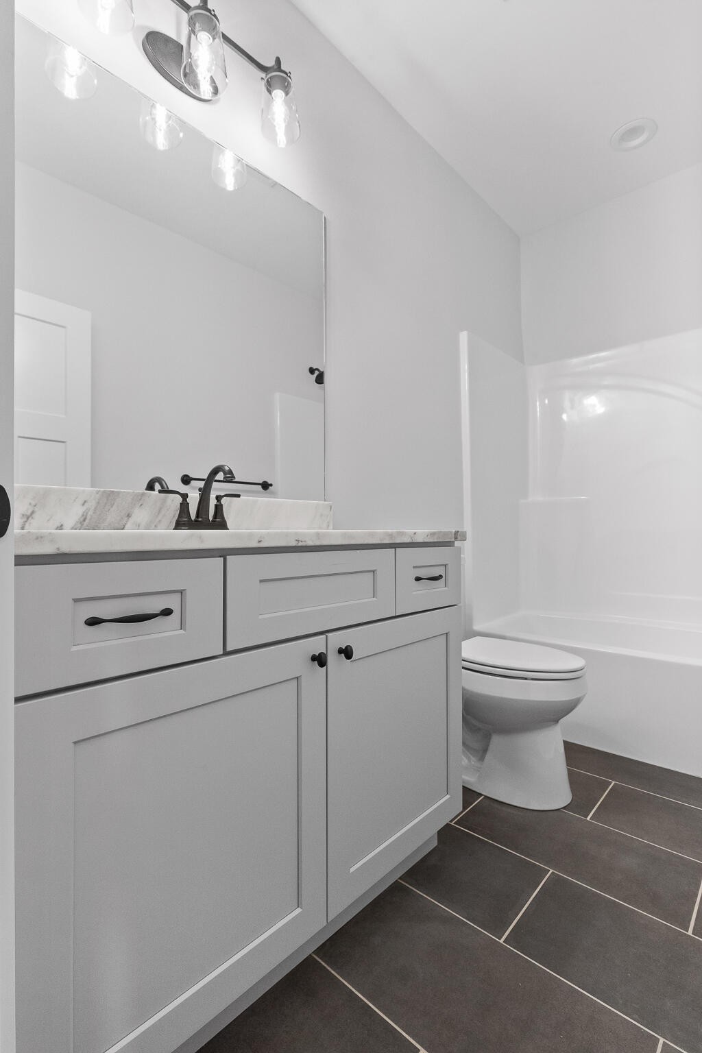 1043 Gibson Meadow Drive Property Photo 13