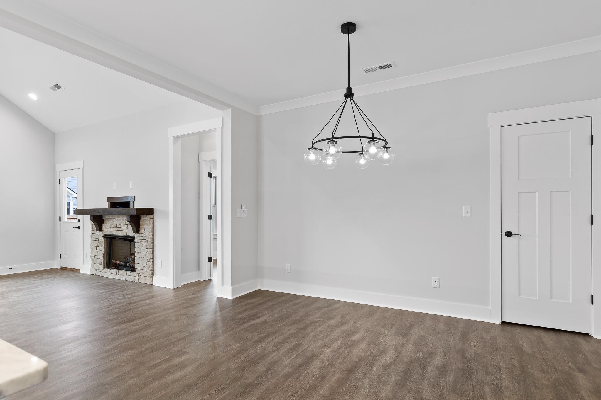 1043 Gibson Meadow Drive Property Photo 16