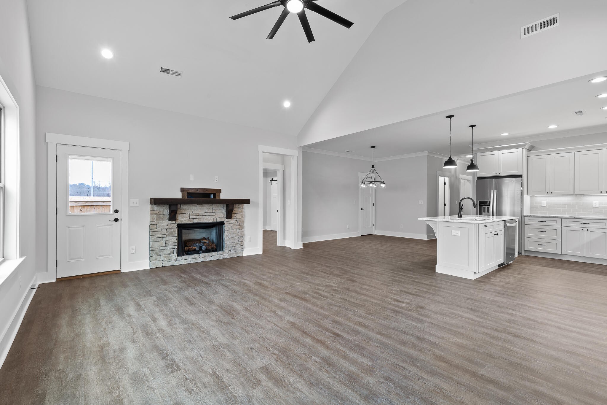 1043 Gibson Meadow Drive Property Photo 22