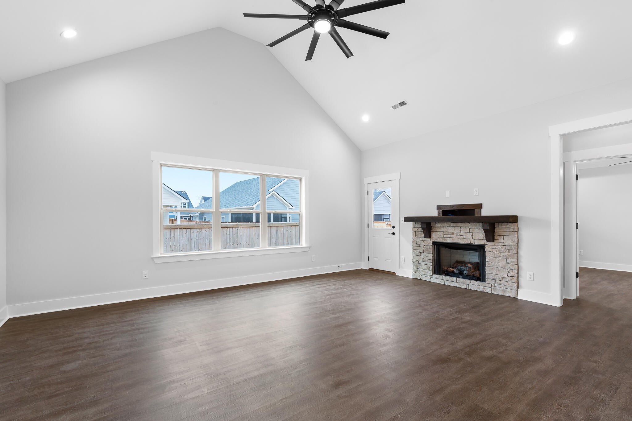 1043 Gibson Meadow Drive Property Photo 23