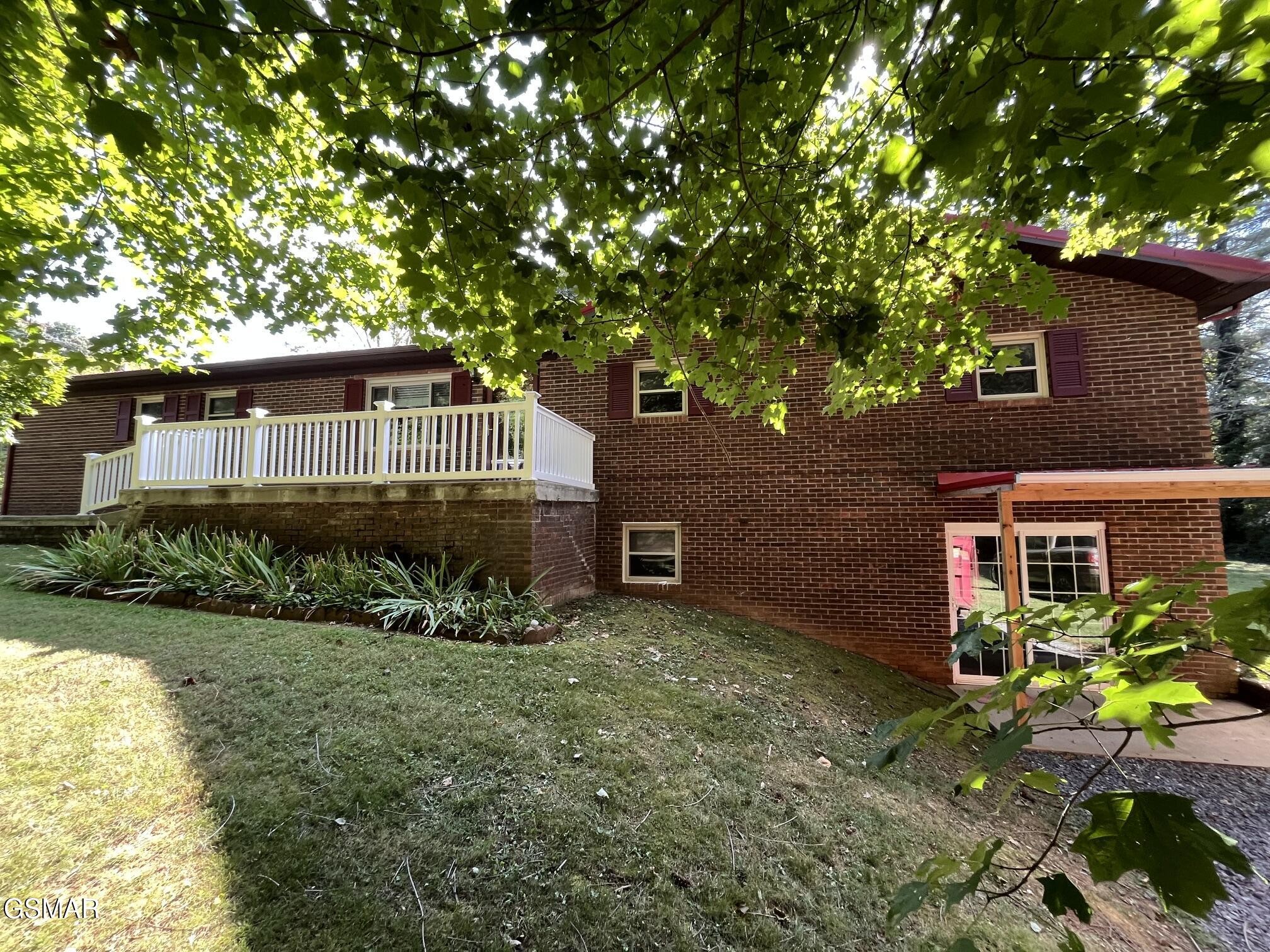 1044 Fate Rankin Road Property Photo 1