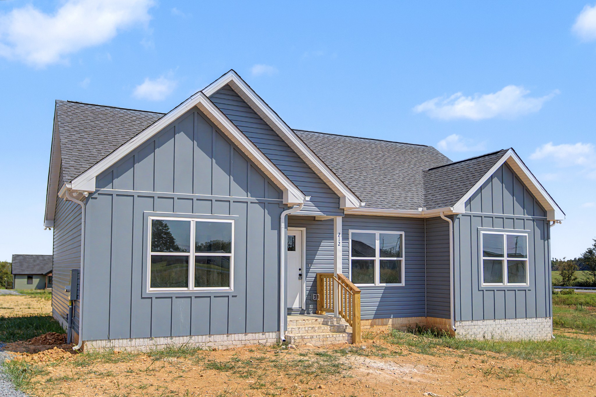 212 Dj Dr Property Photo 1