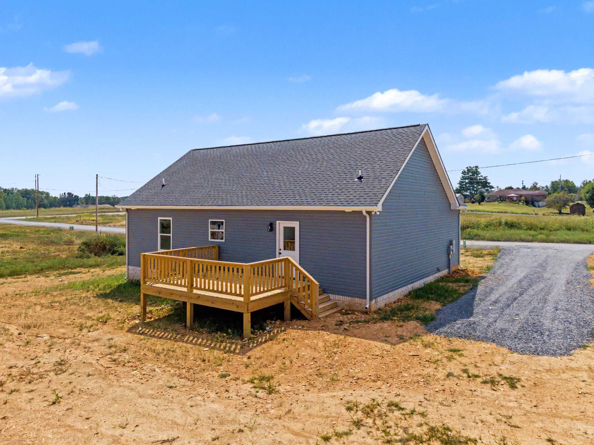 212 Dj Dr Property Photo 4