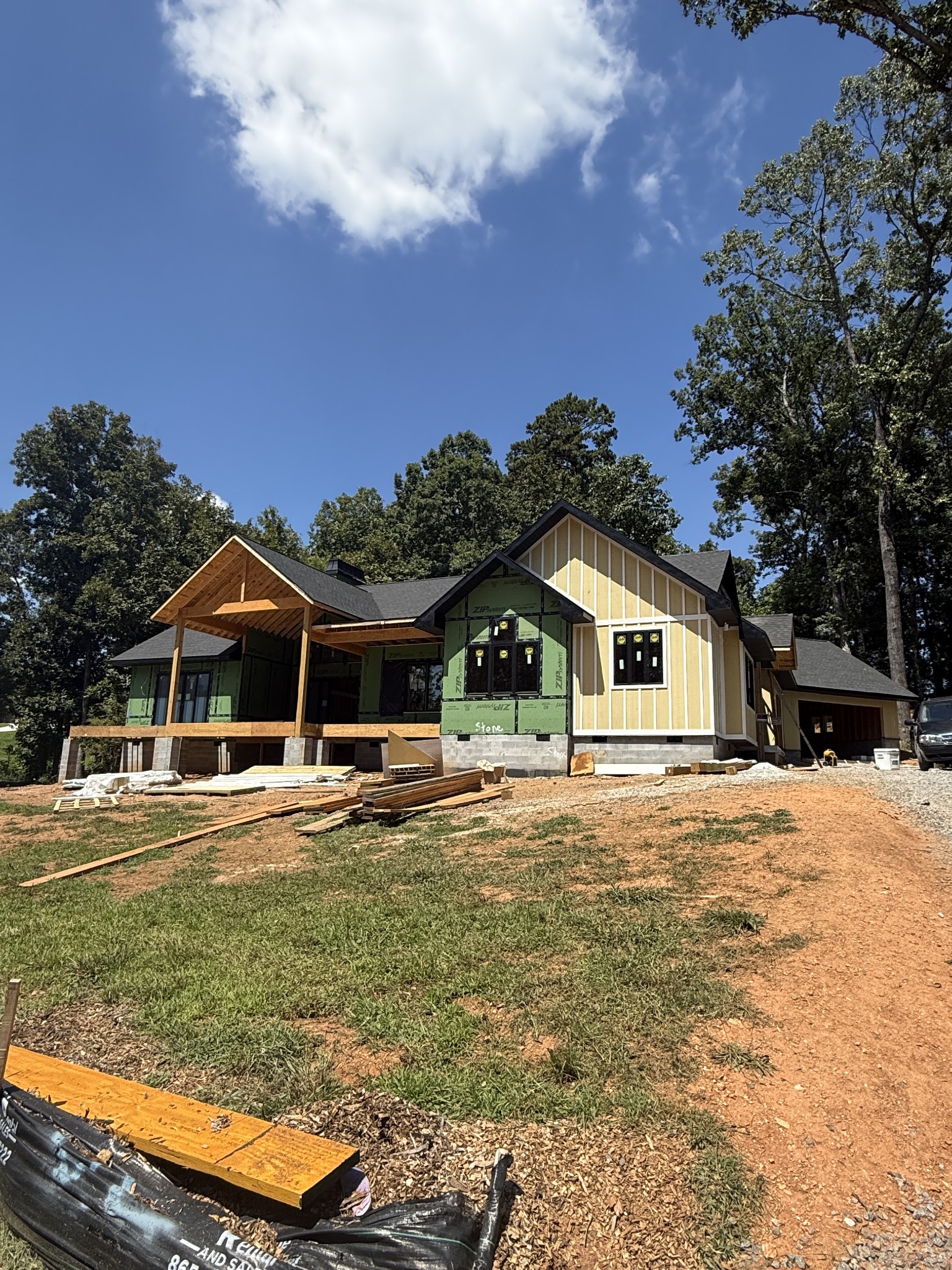 1221 Herbert Dr