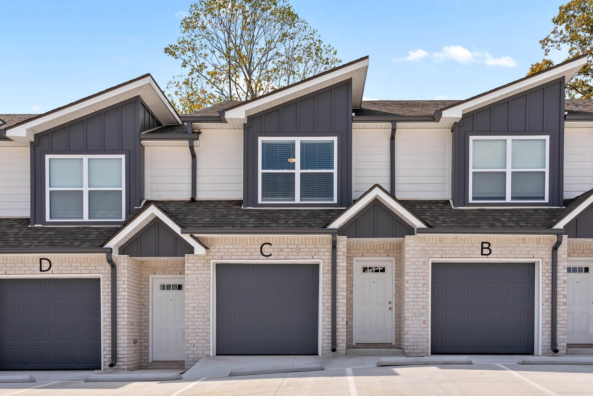 313 Longshadow Trl Property Photo 1
