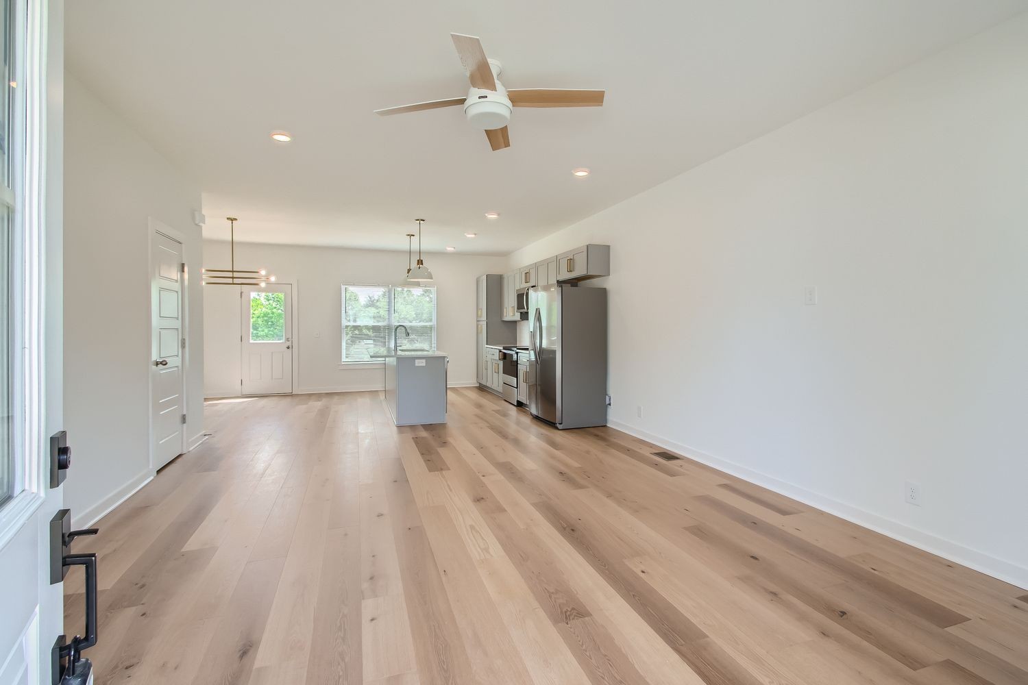 1148 Alcove Way Property Photo 7