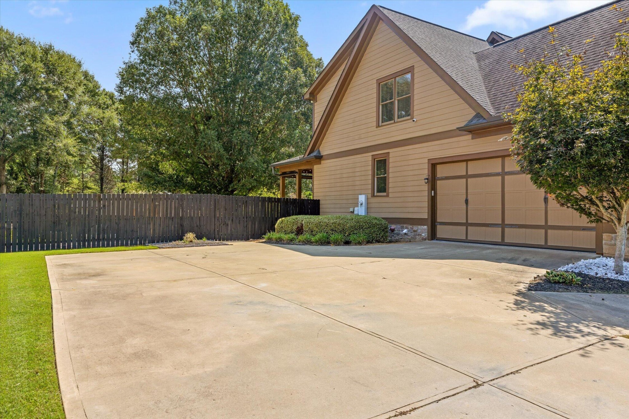 40 Danielle Drive Property Photo 8