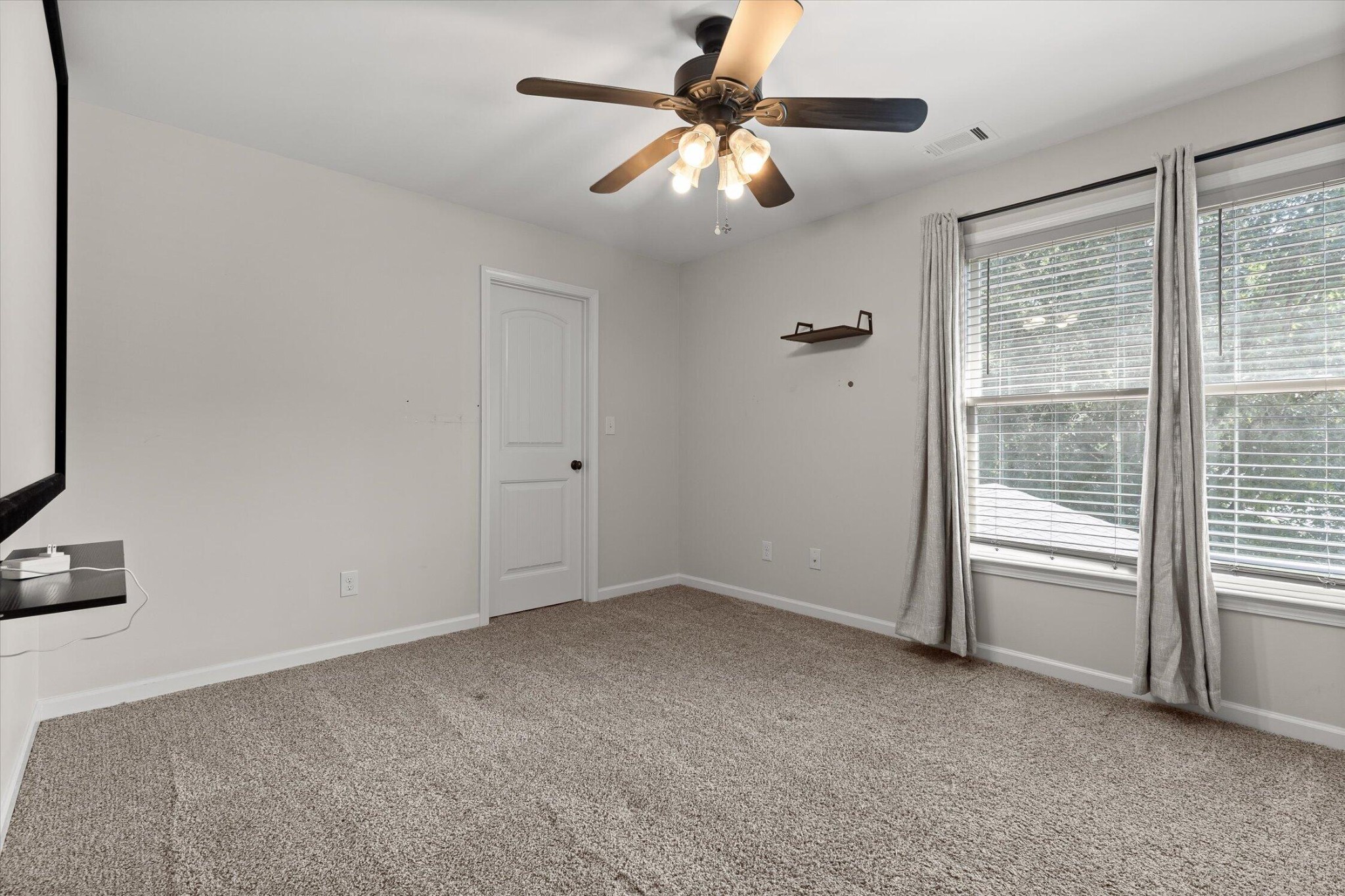 40 Danielle Drive Property Photo 30
