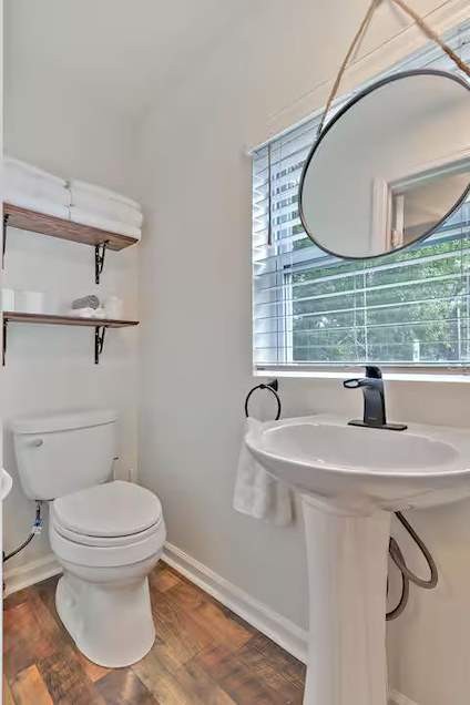 209 Campus Dr Property Photo 13