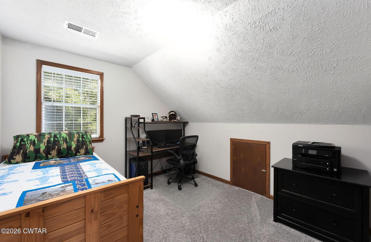 76 Clarence Barham Rd Property Photo 41
