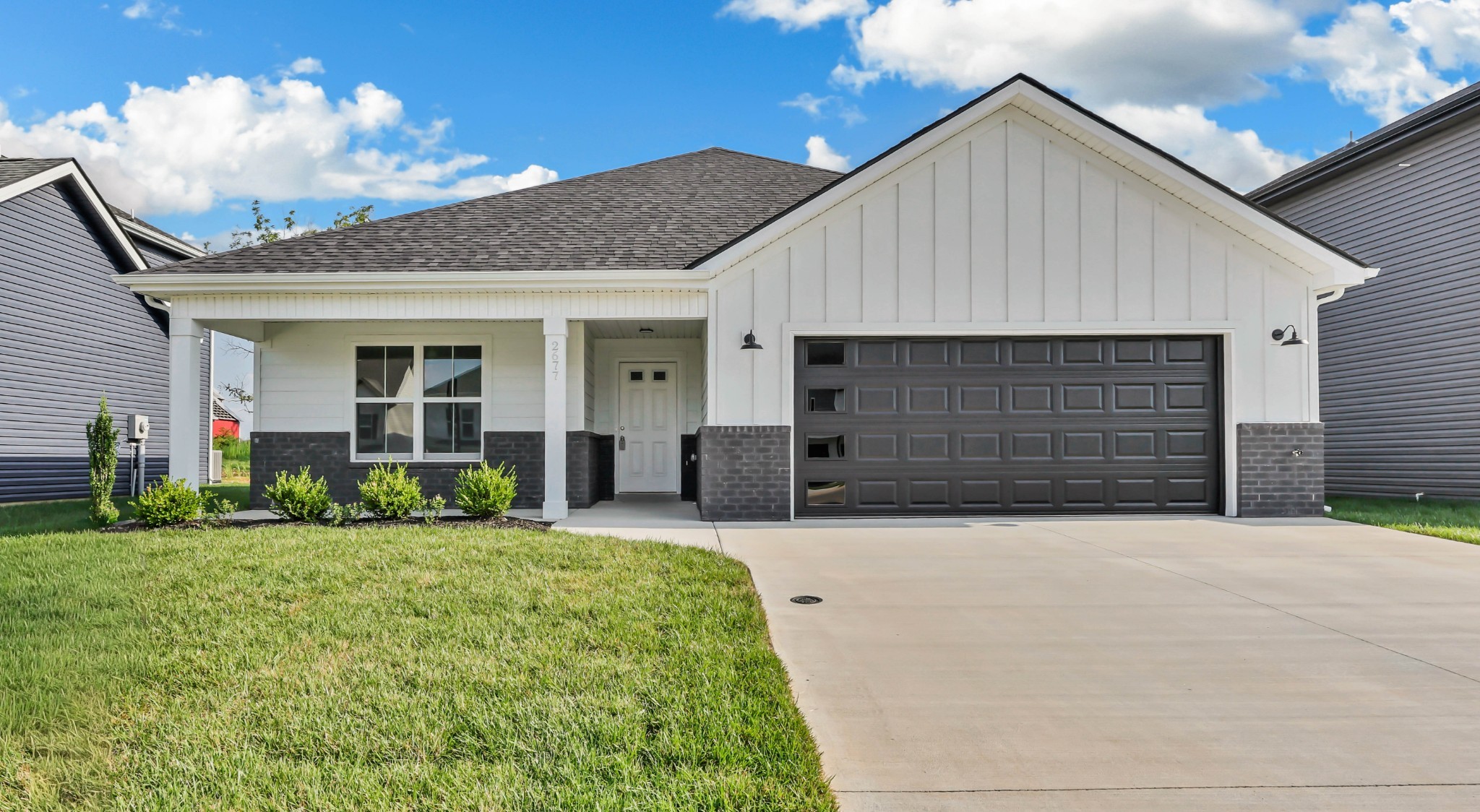 2677 Brewster Dr Property Photo 1