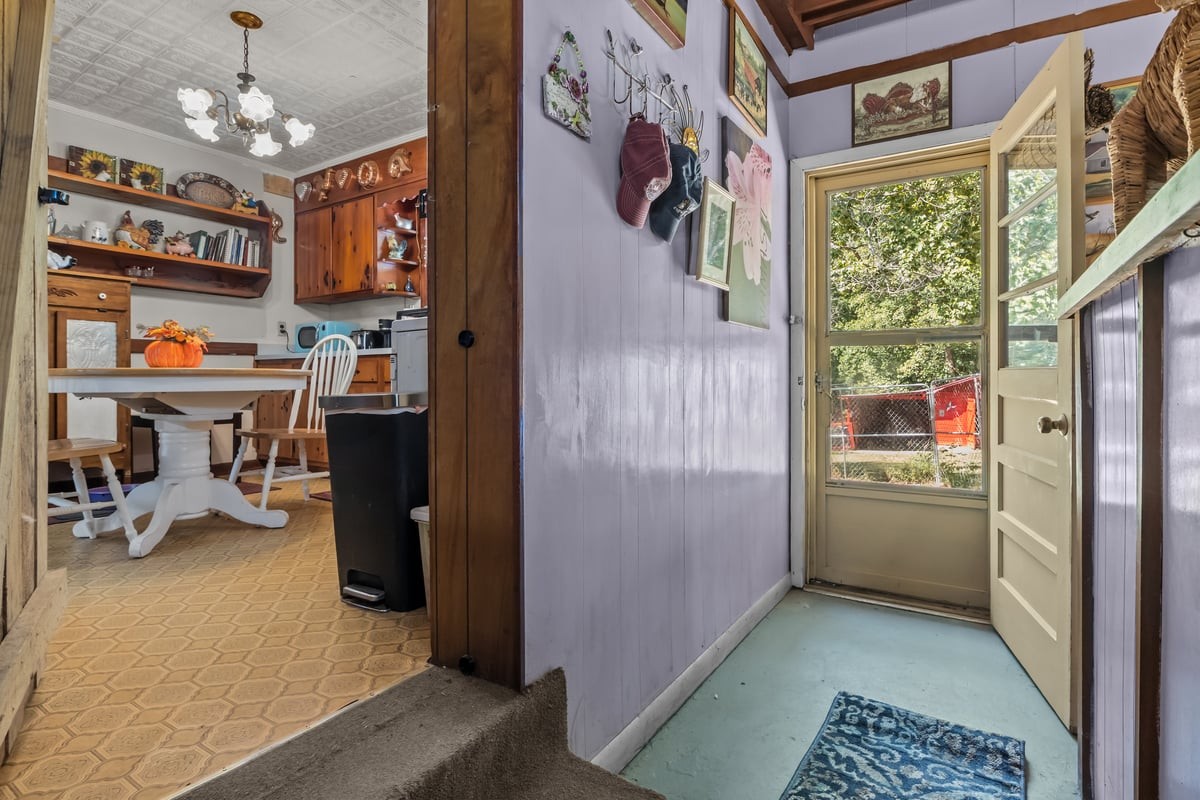 3770 Flatwoods Rd Property Photo 31
