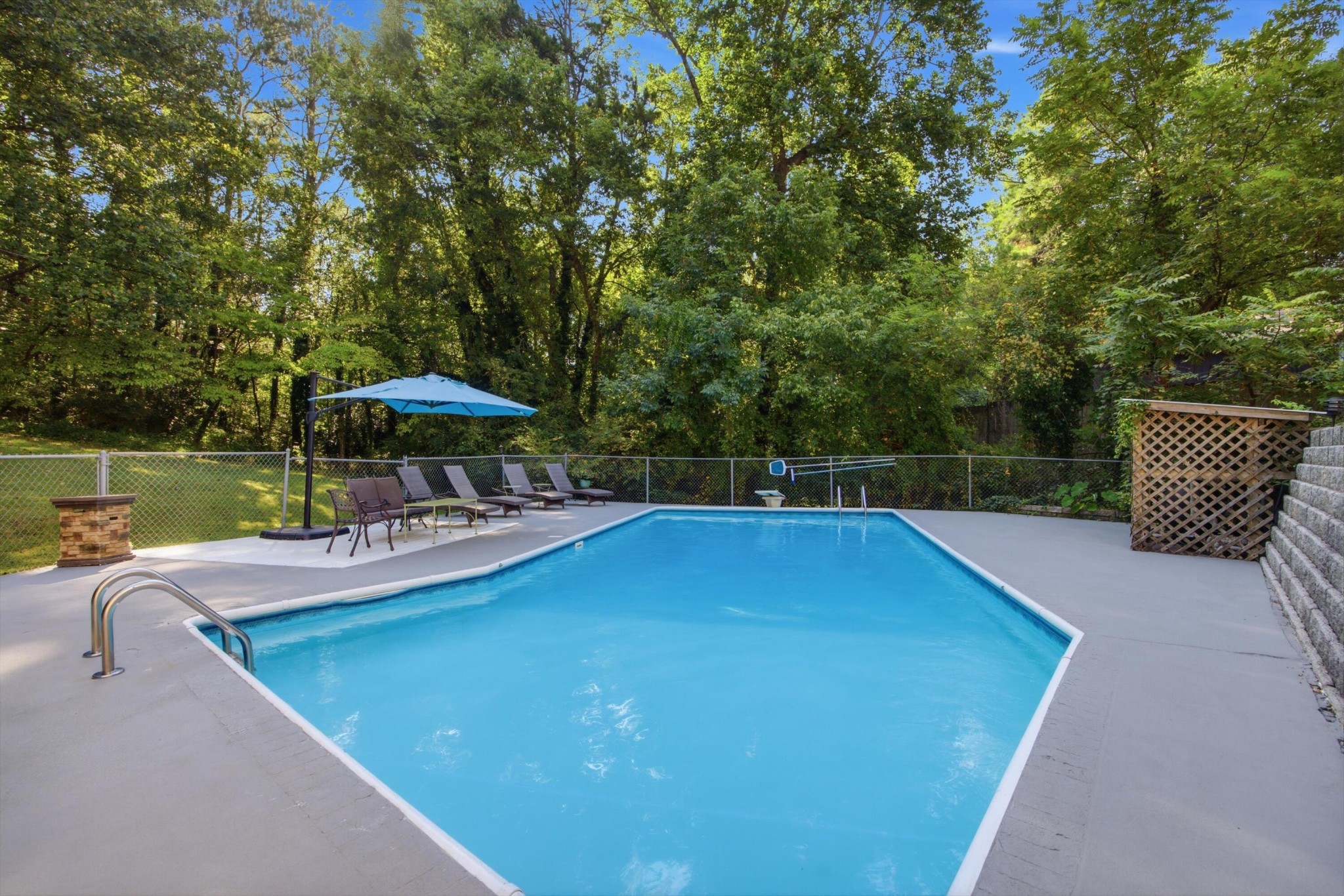 503 Loveman Lane Property Photo 1