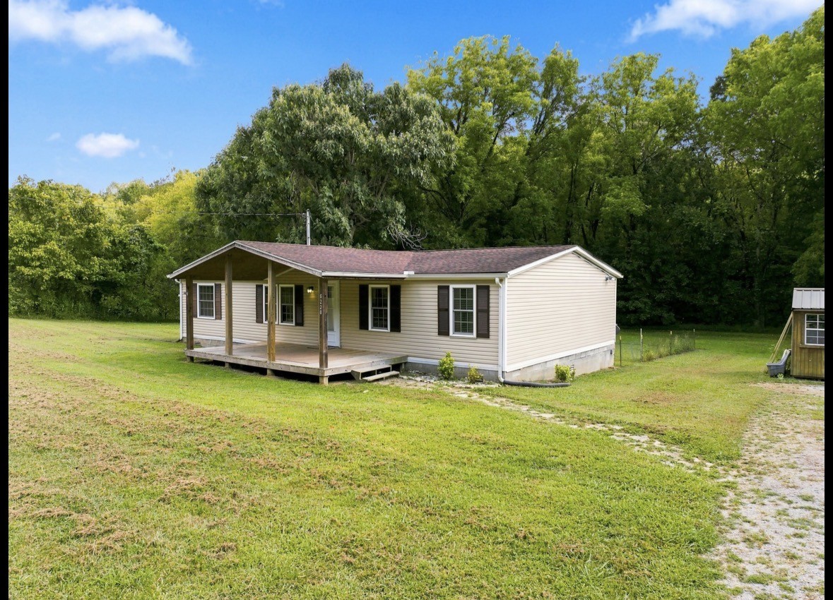 6220 Walker Creek Rd Property Photo 1