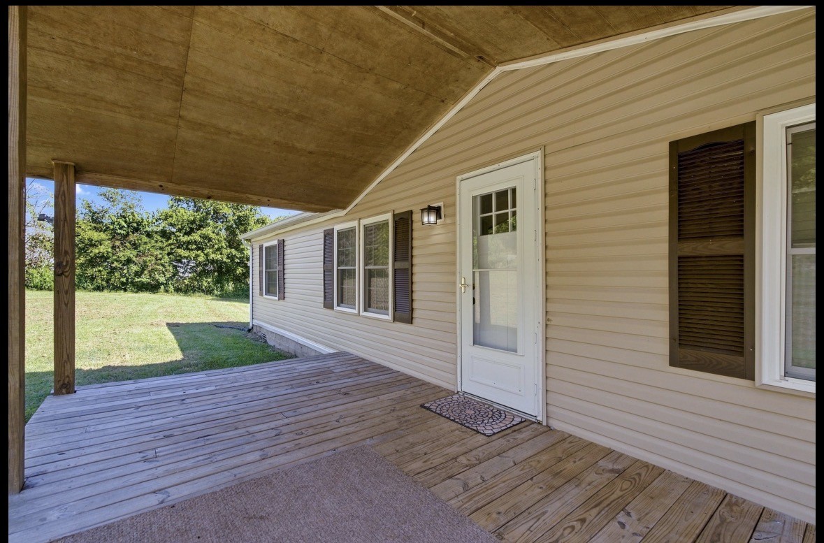 6220 Walker Creek Rd Property Photo 5