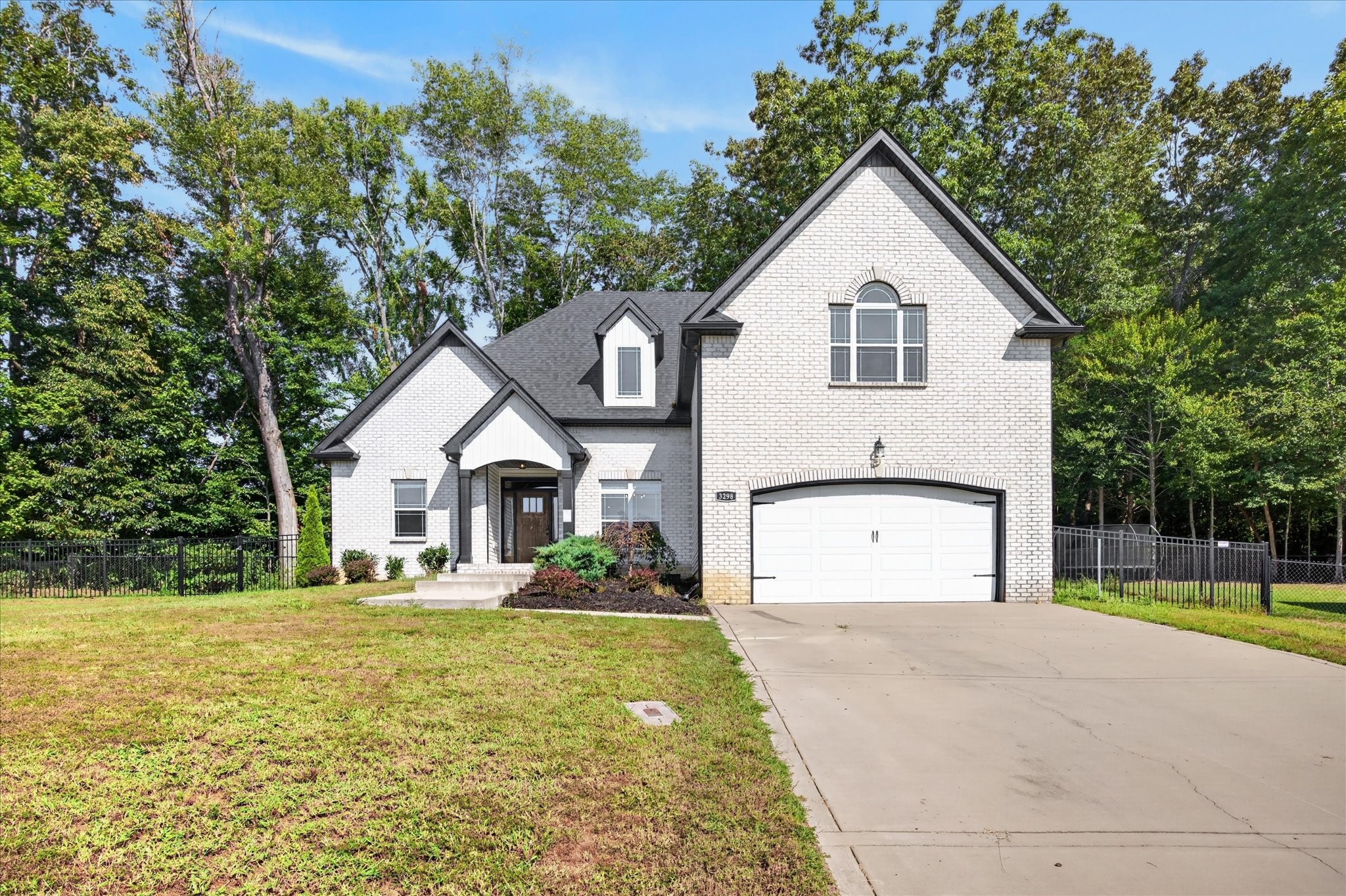 3298 Dabney Ln Property Photo 1