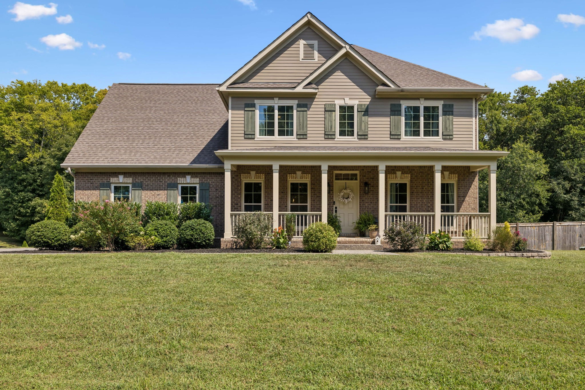 1394 Theta Pike Property Photo 1