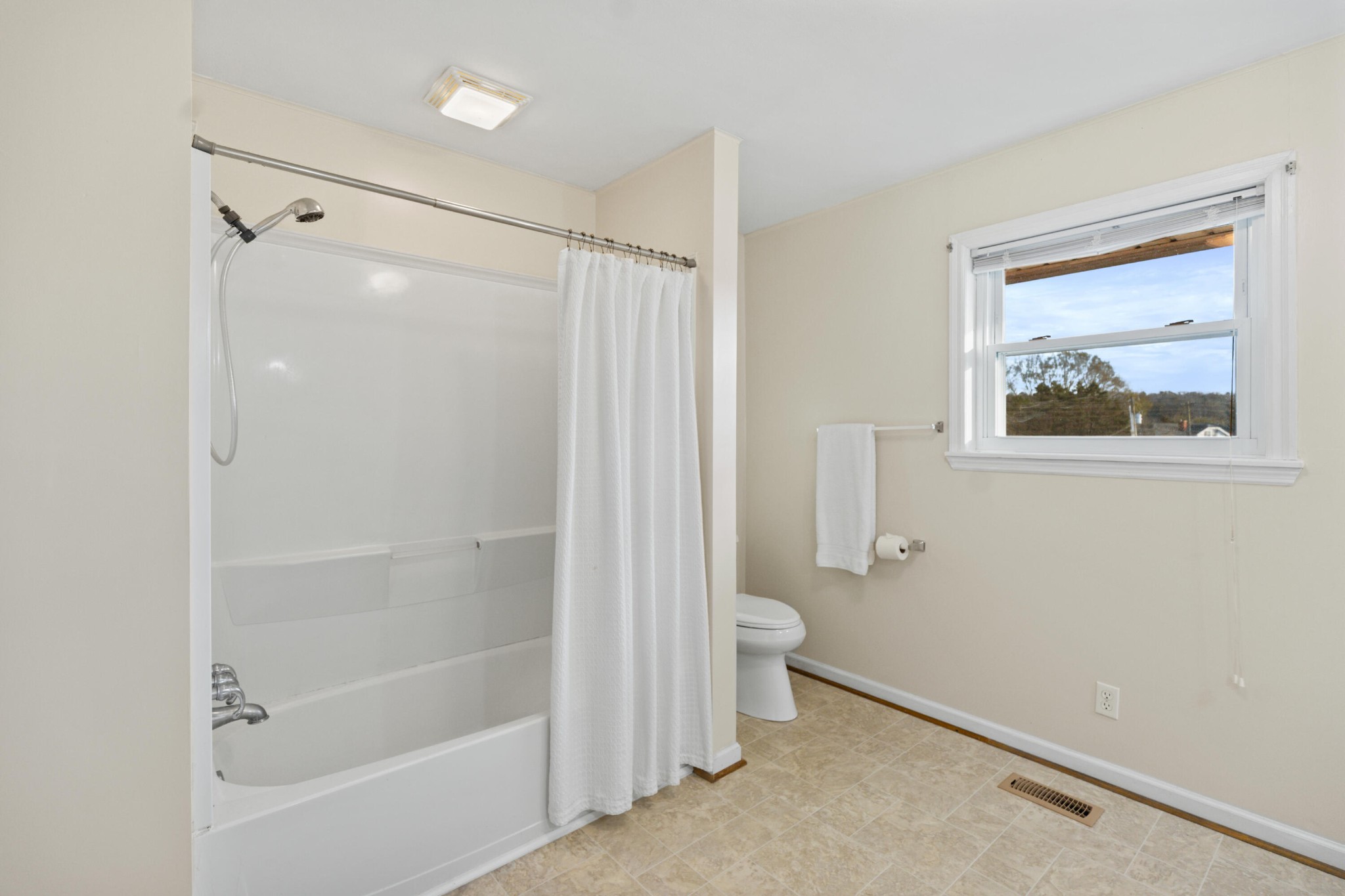 128 Scott Street, Ne Property Photo 22