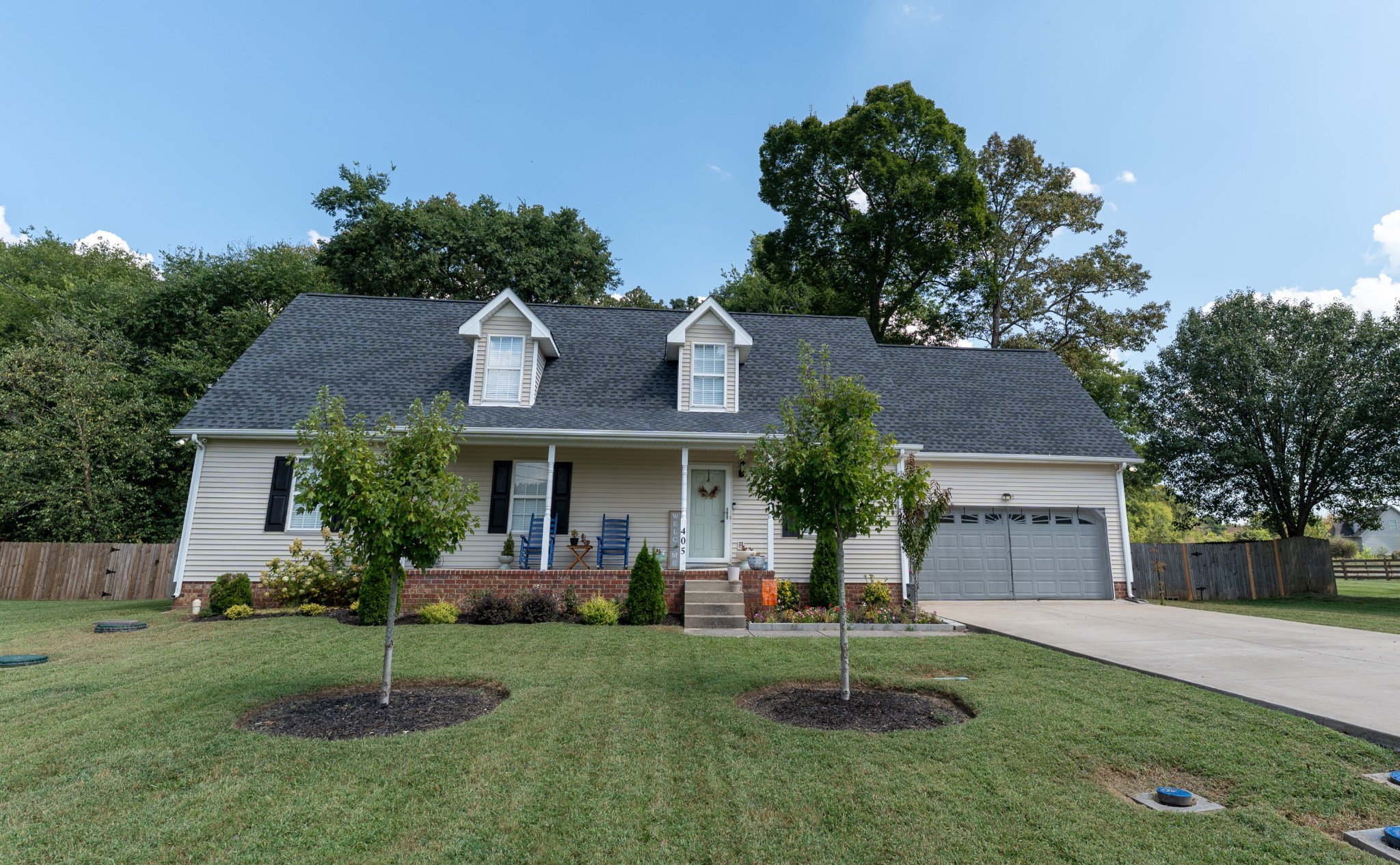 405 Long Creek Dr Property Photo 1