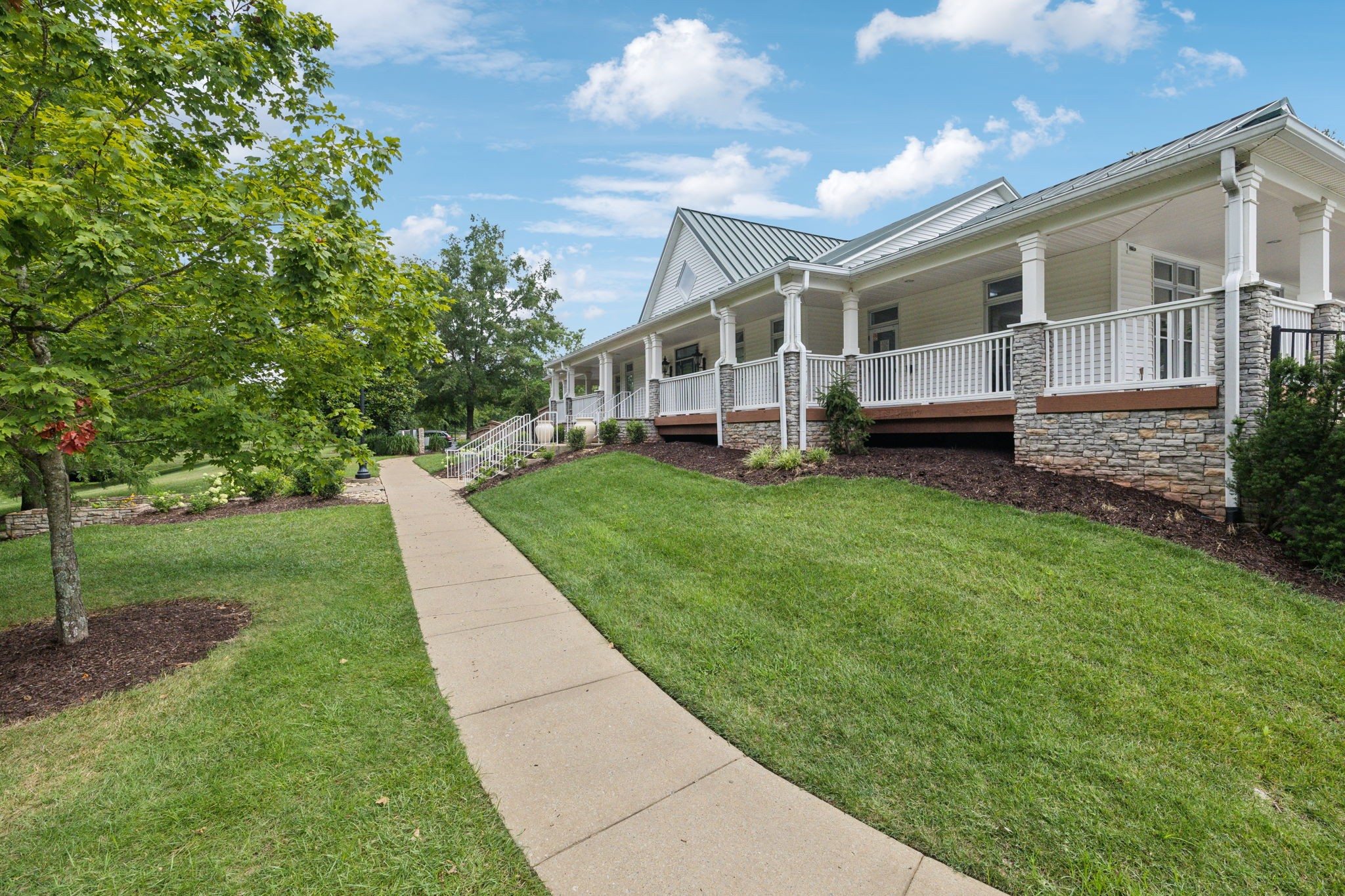 1017 Park Run Dr Property Photo 28