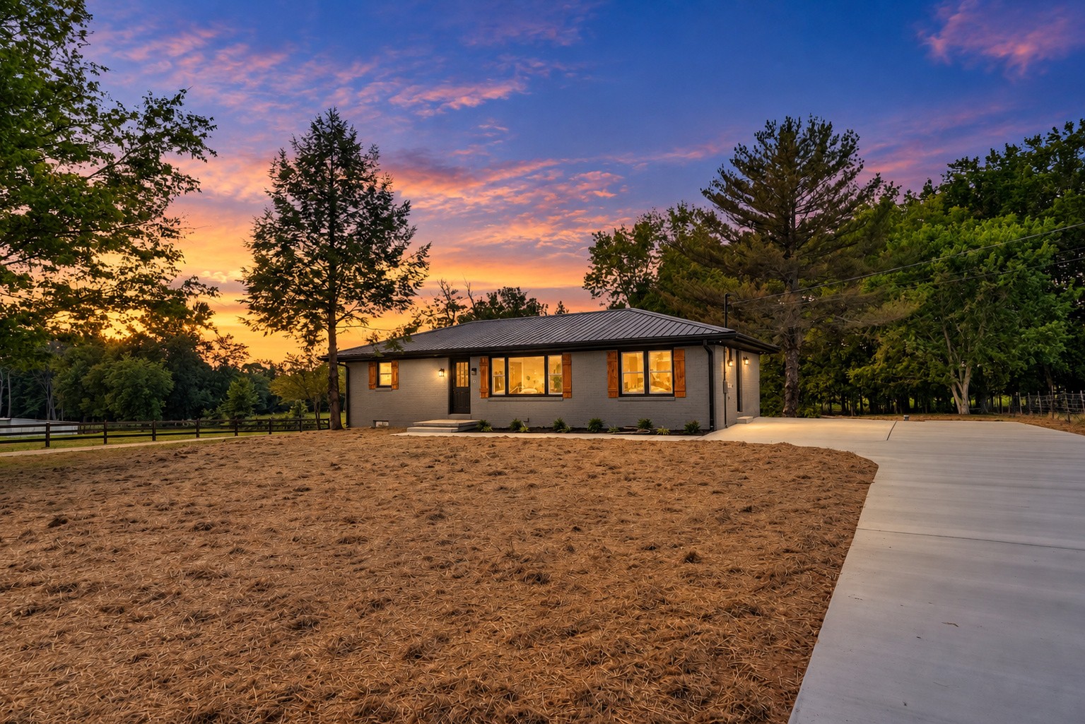 2039 Short Mountain Rd
