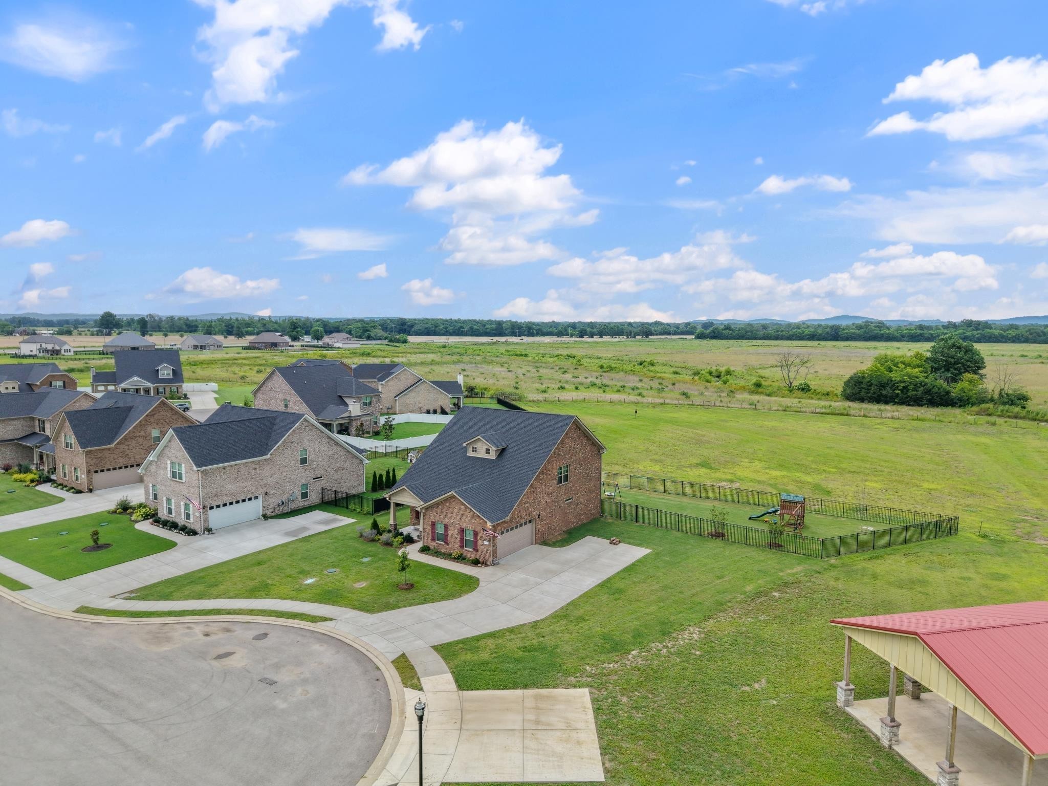 611 Hawkeye Ct Property Photo 1