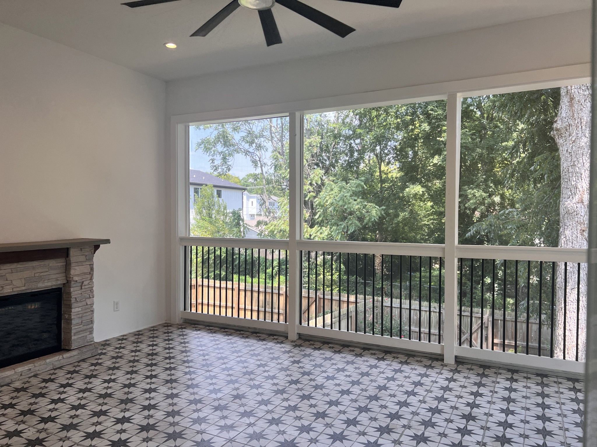 1714 Nubell St Property Photo 12