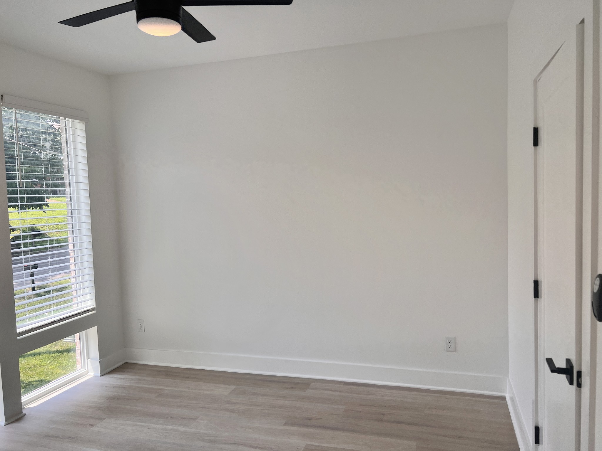 1714 Nubell St Property Photo 14