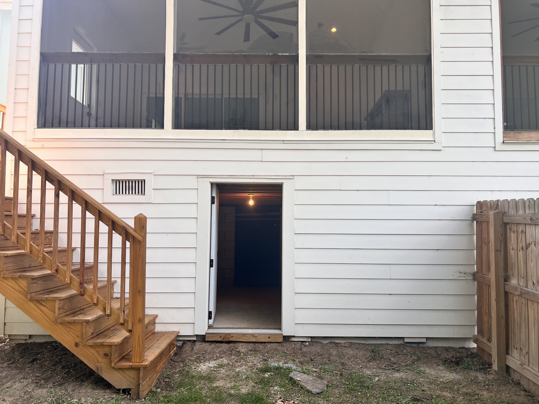 1714 Nubell St Property Photo 52