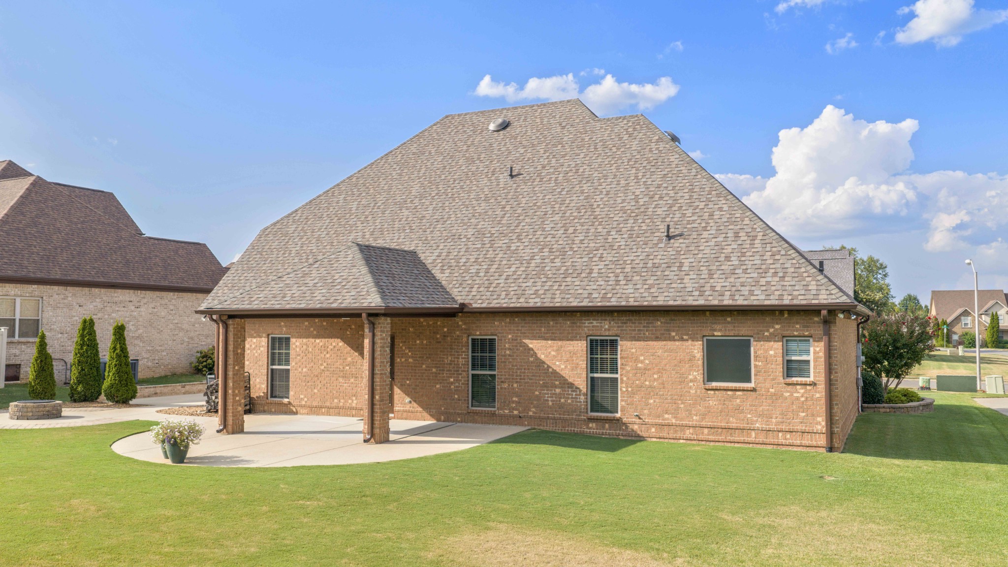 1848 Jose Way Property Photo 6