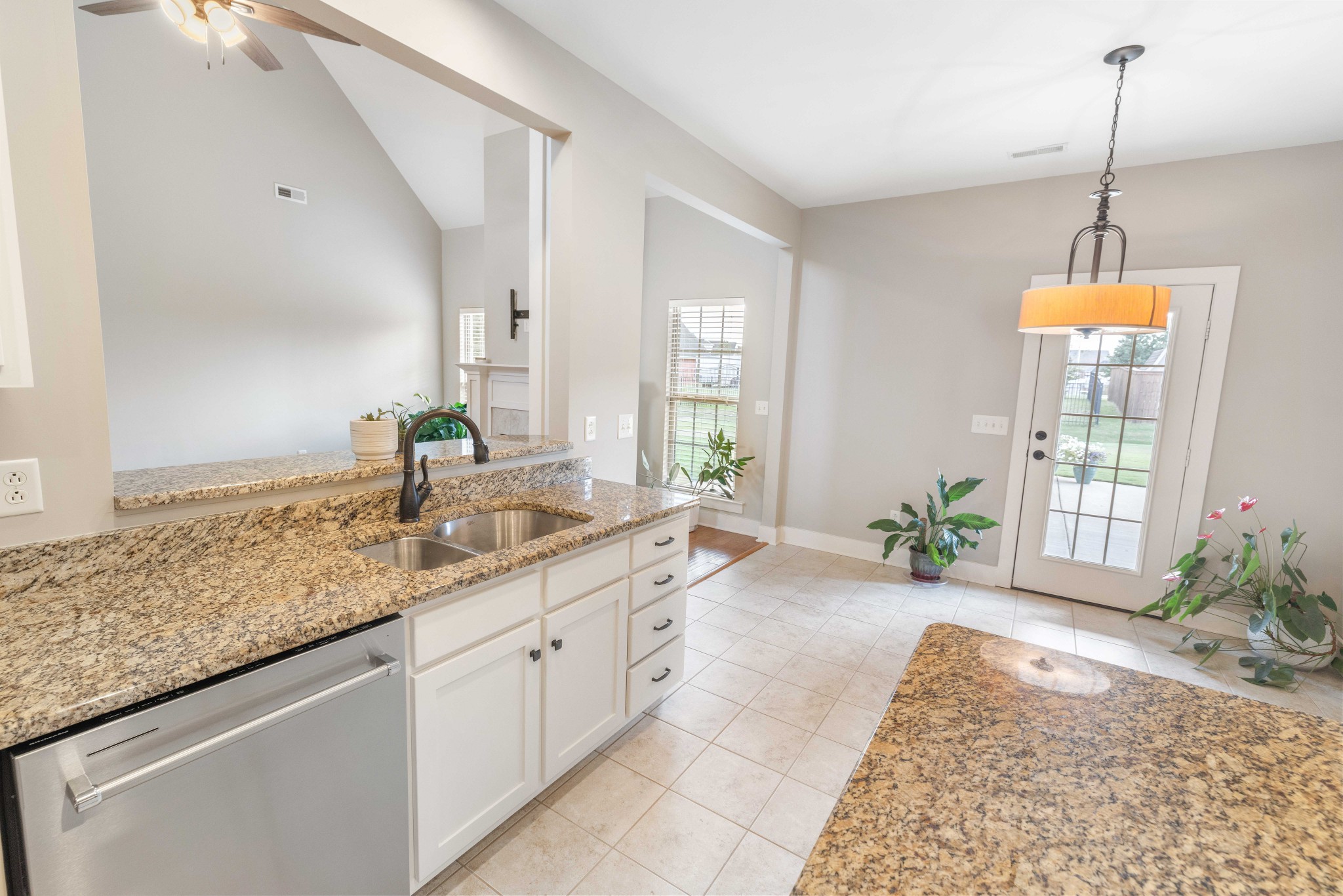 1848 Jose Way Property Photo 14