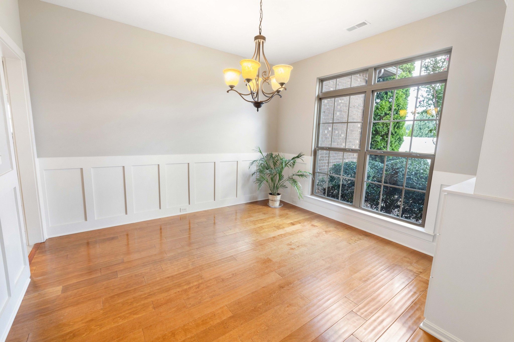 1848 Jose Way Property Photo 21