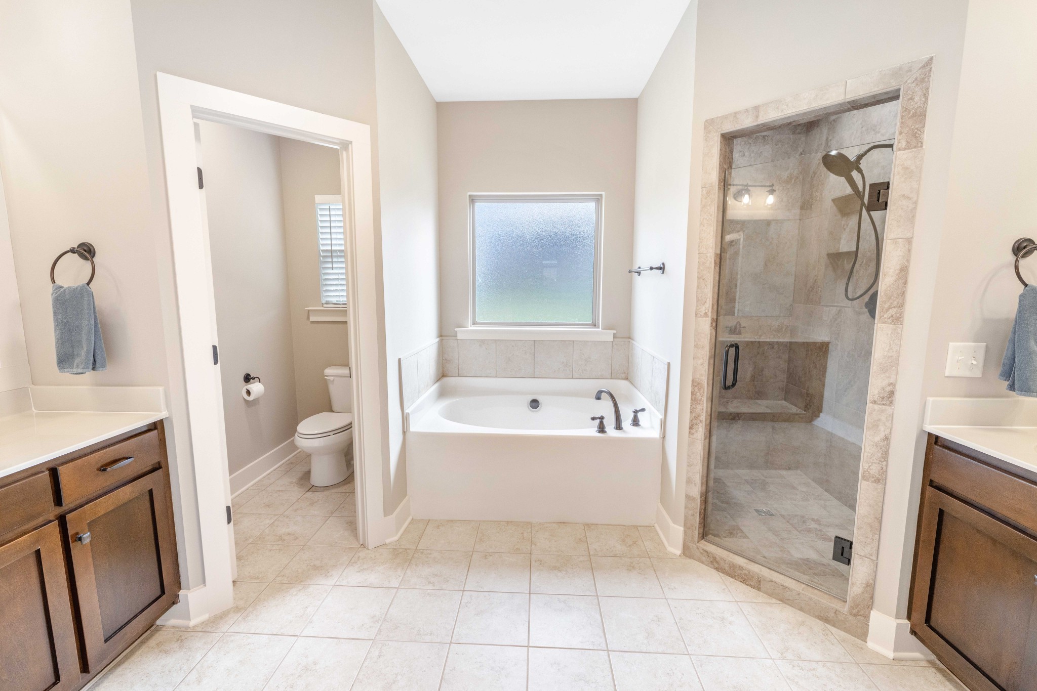 1848 Jose Way Property Photo 24