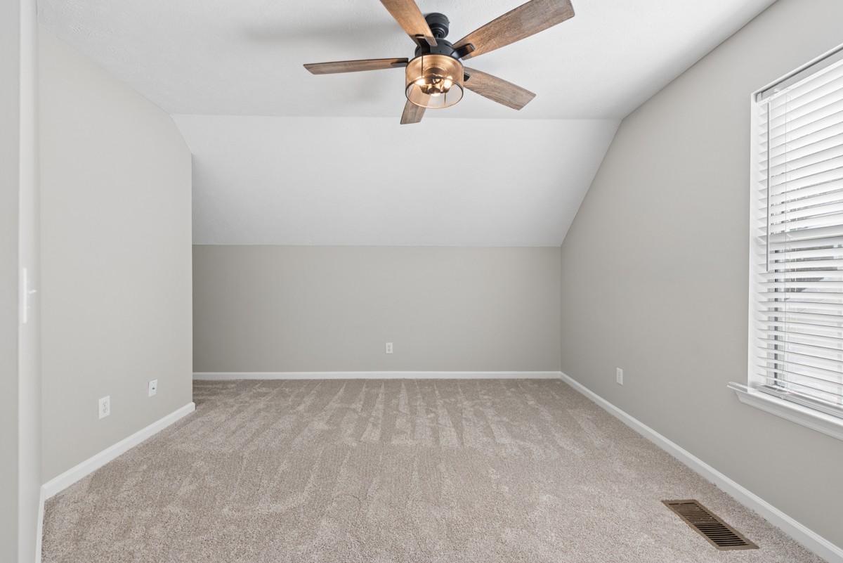 520 Freedom Ct Property Photo 32