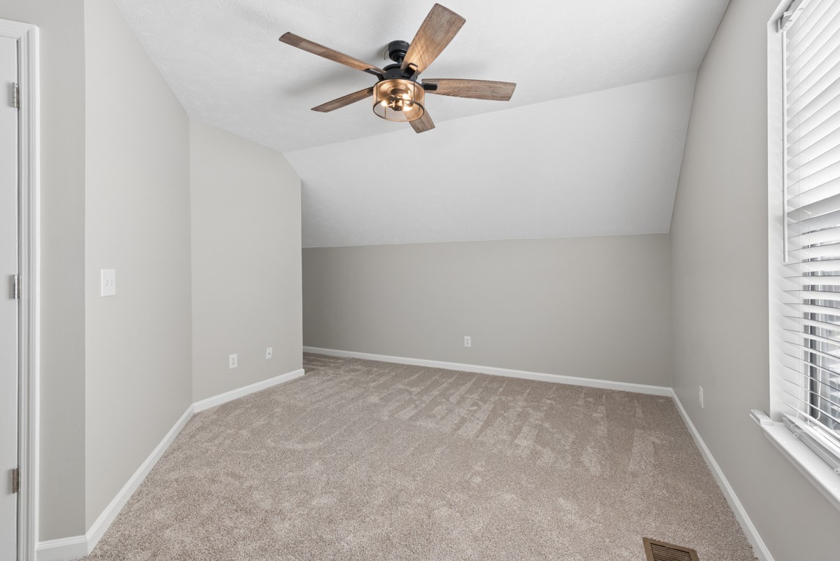 520 Freedom Ct Property Photo 34