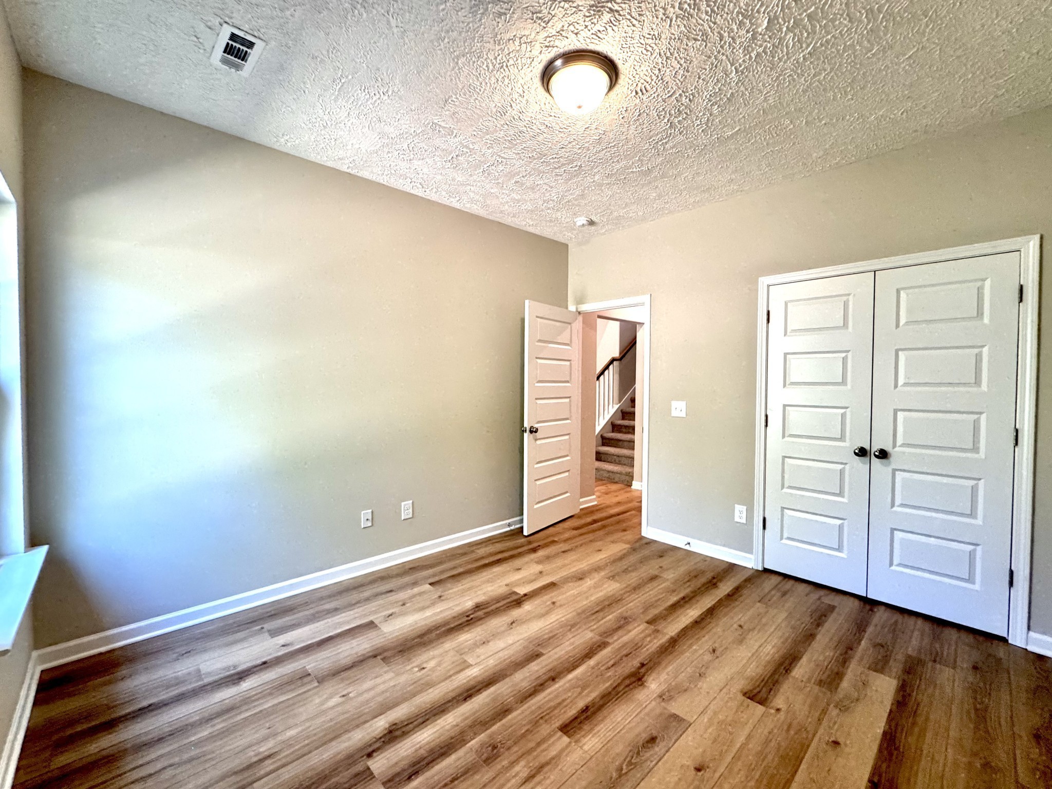 69 Laurel View St Property Photo 12