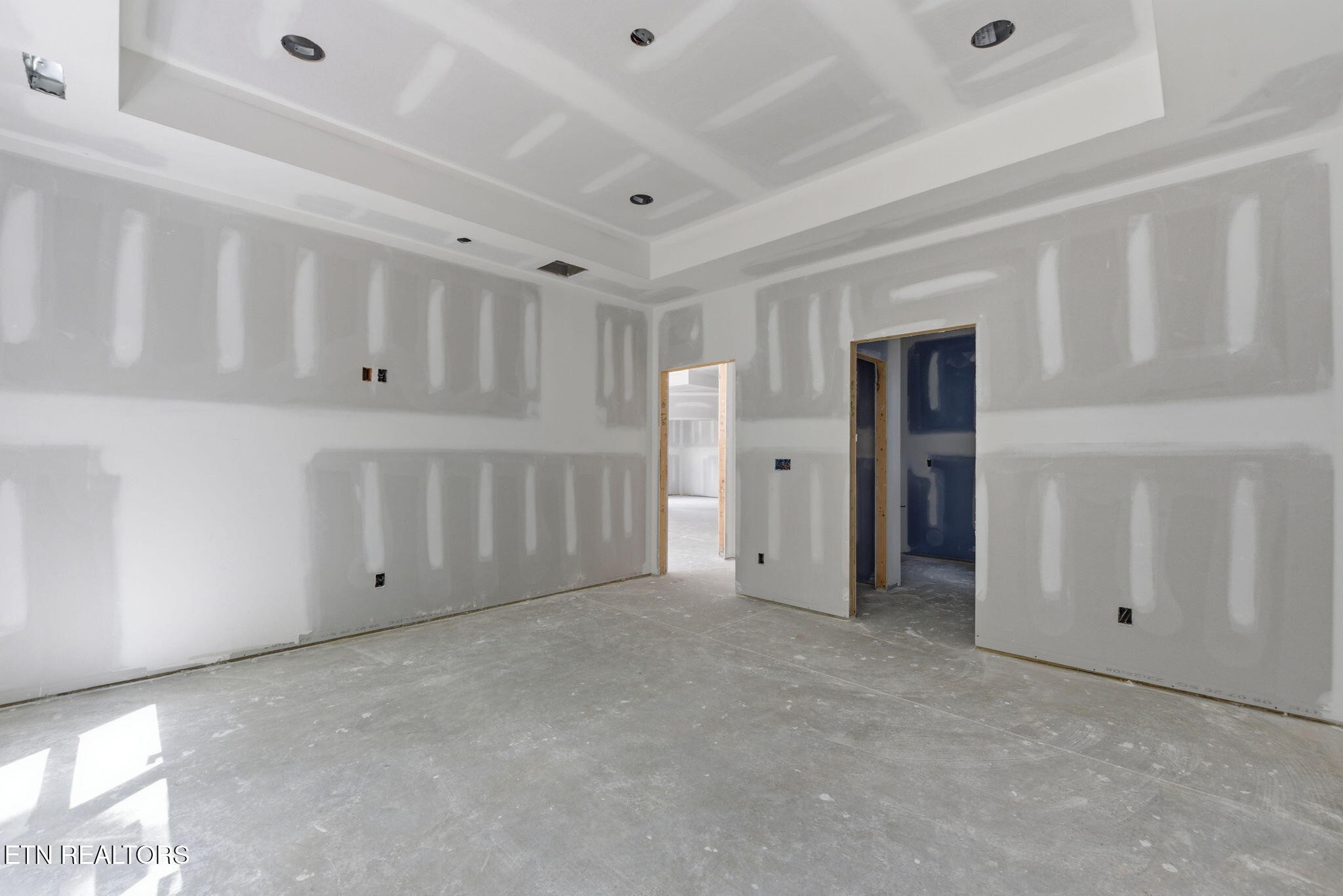 819 Greenhead Lane Property Photo 11