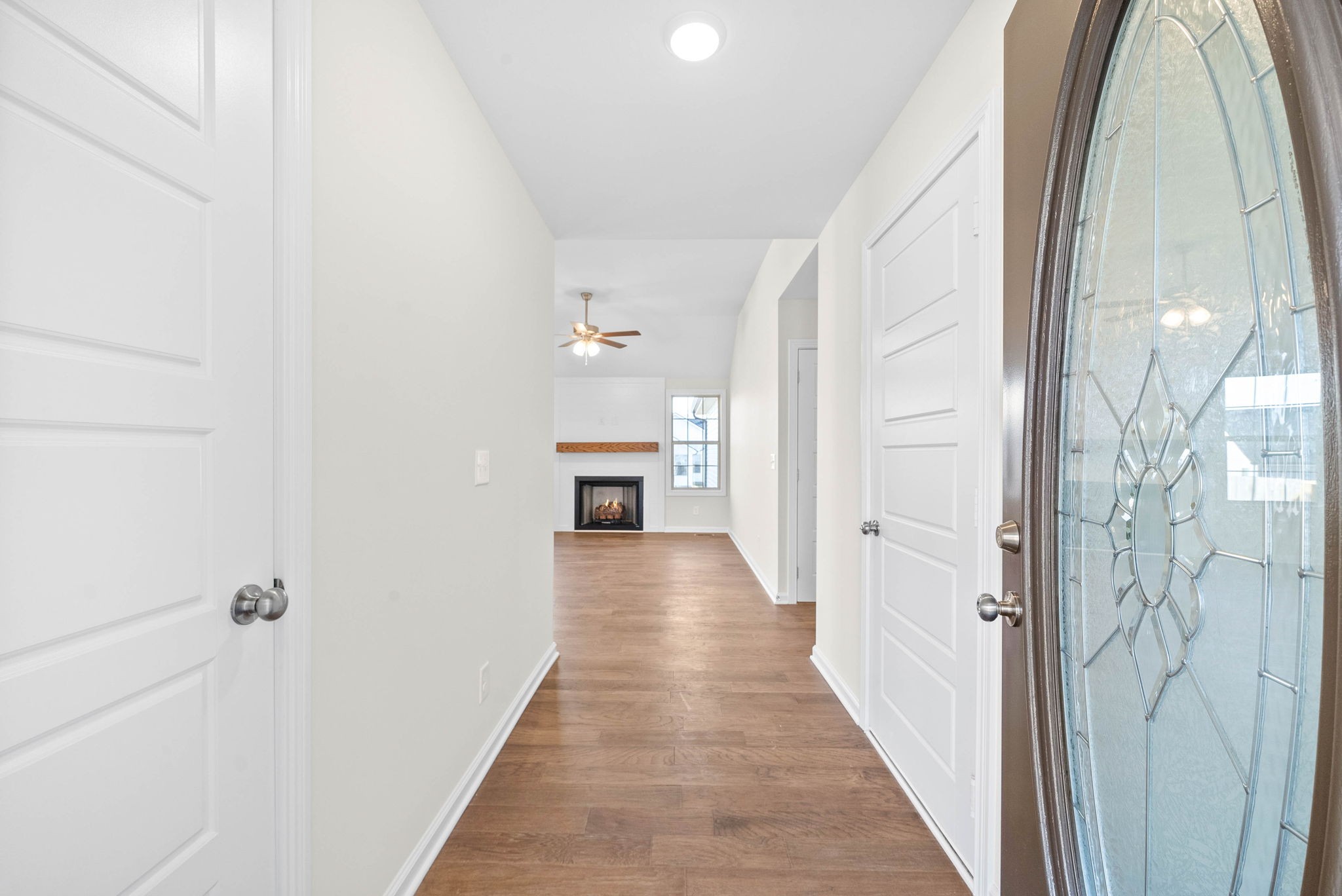 1498 Hallies Way Property Photo 3