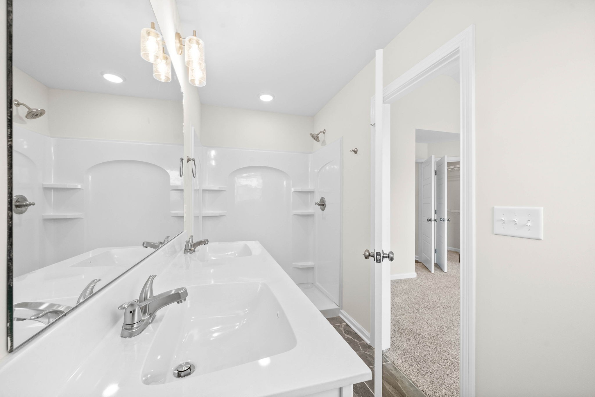 1498 Hallies Way Property Photo 14