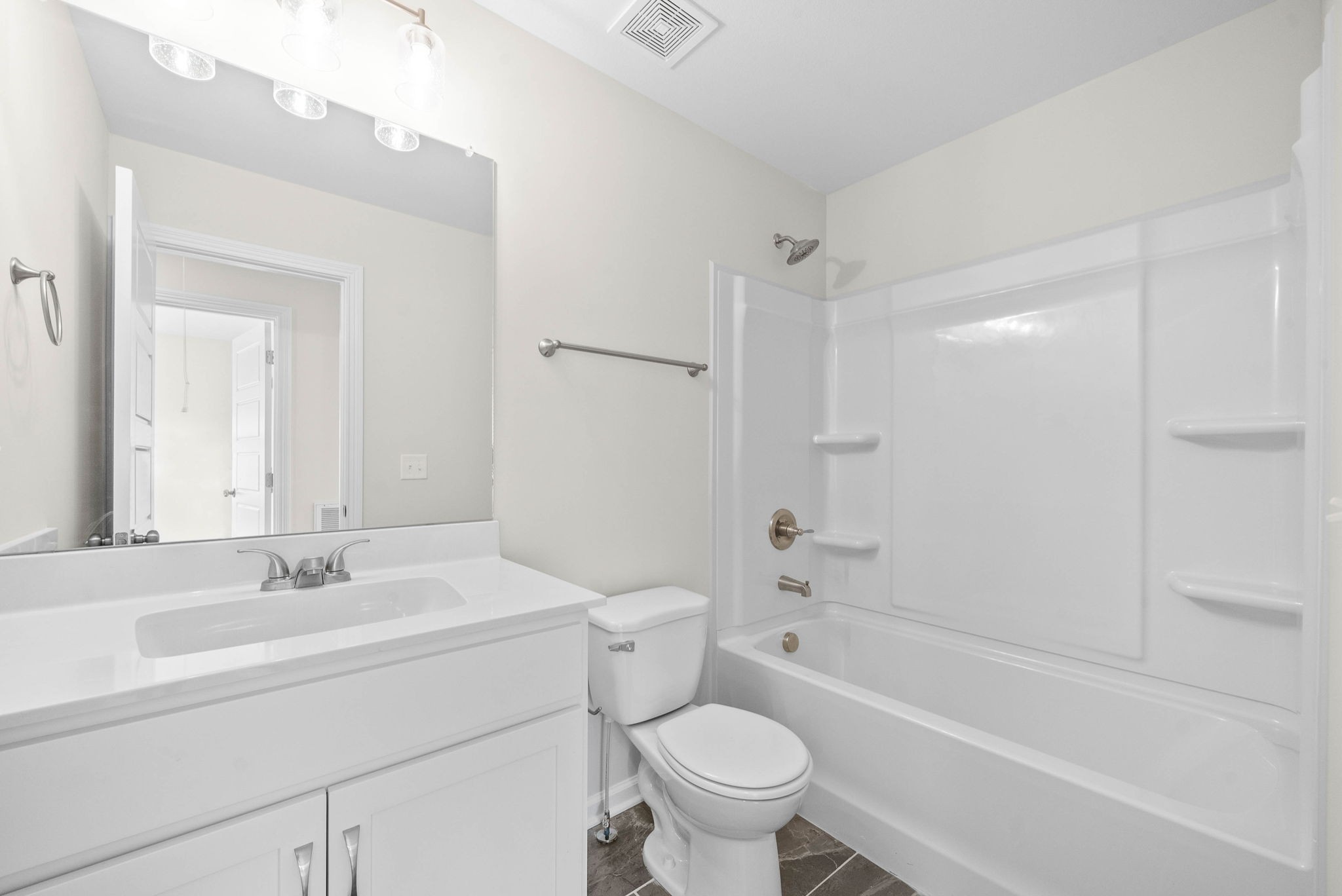 1498 Hallies Way Property Photo 17