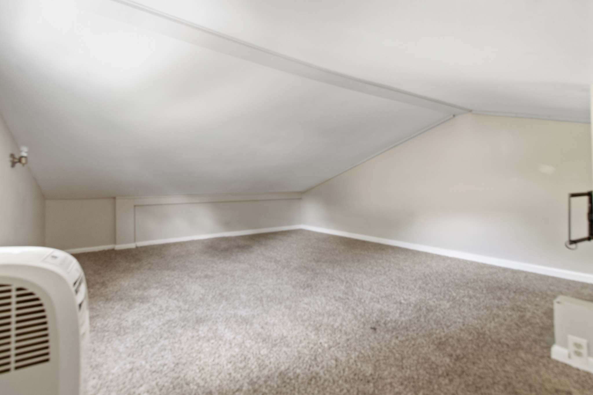 608 Bragg Cir Property Photo 32